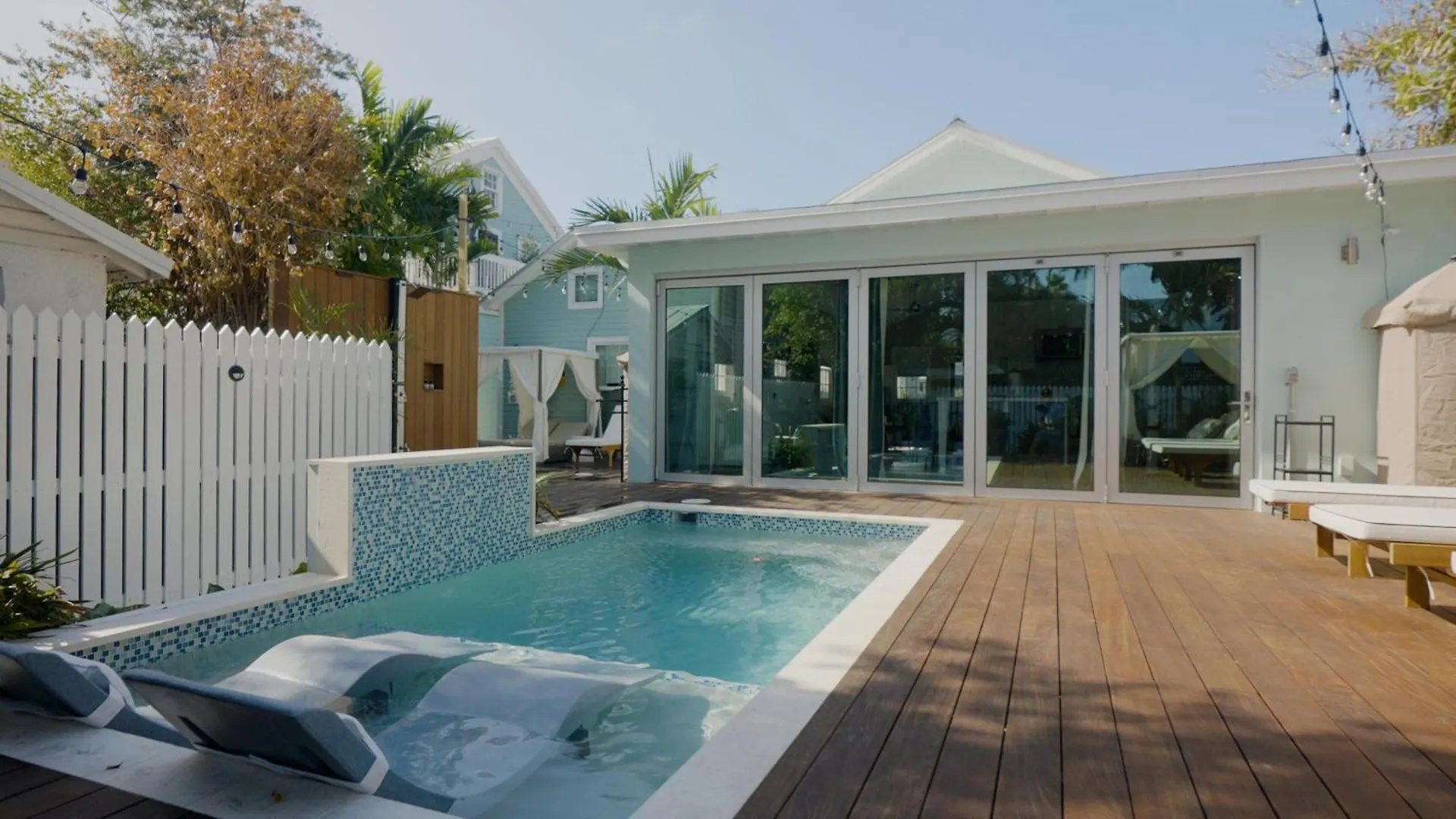 Tortugas Harbor Light Suite Key West Tatil Evi